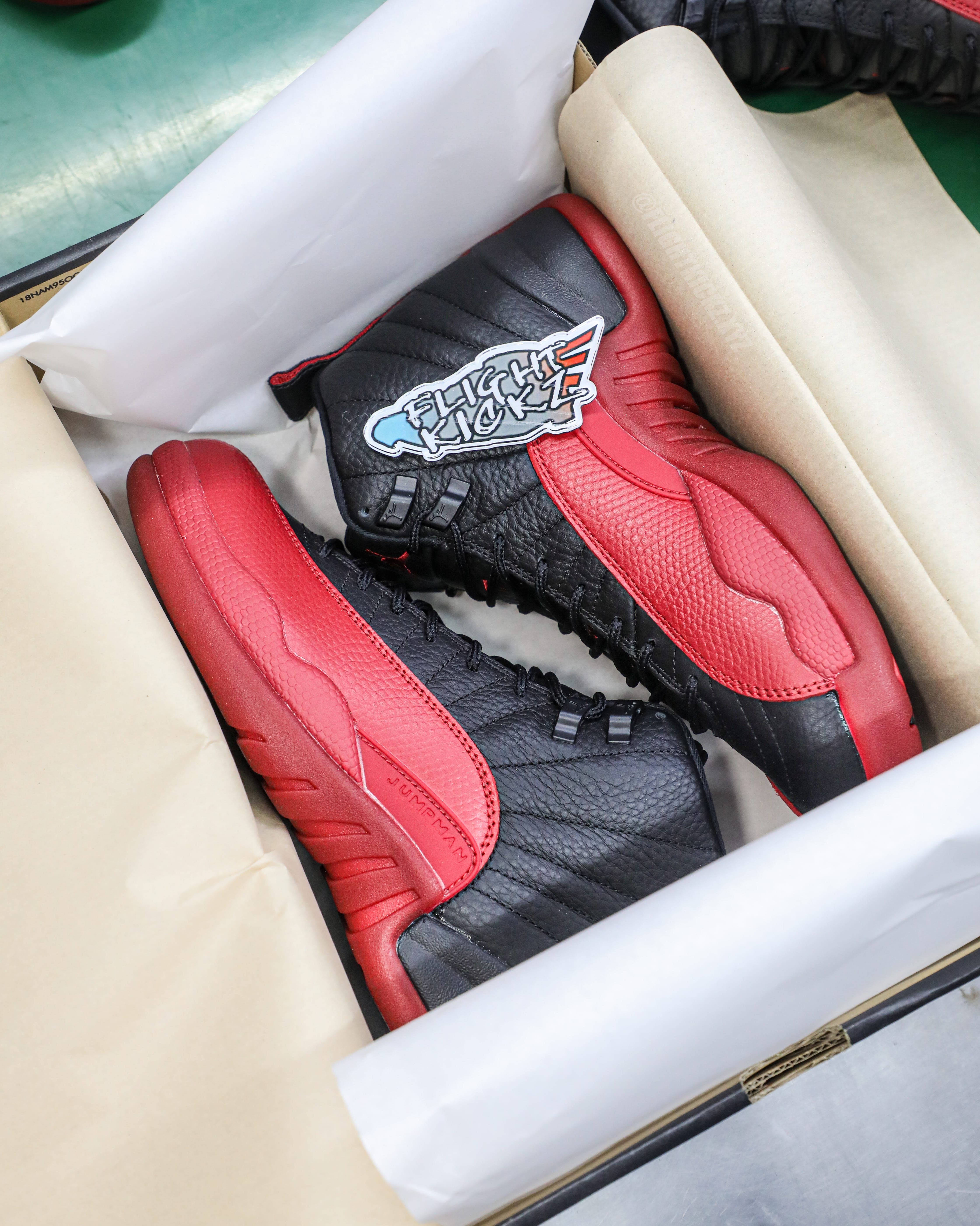 Air Jordan 12 Retro Flu Game 2025 (Ln5 A1)