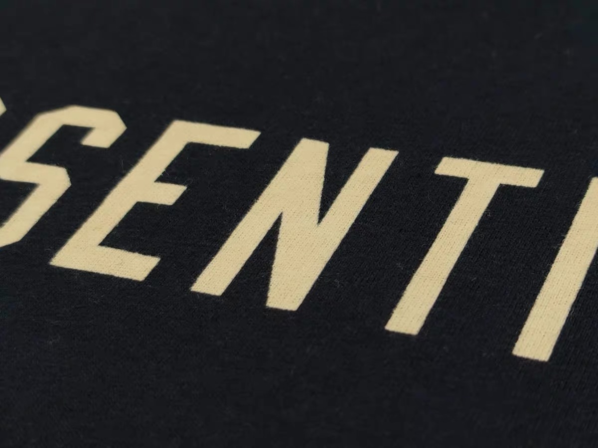 Fear of God Essentials Fall24 BACK TO SCHOOL Womens Tri-Blend Crewneck Tee