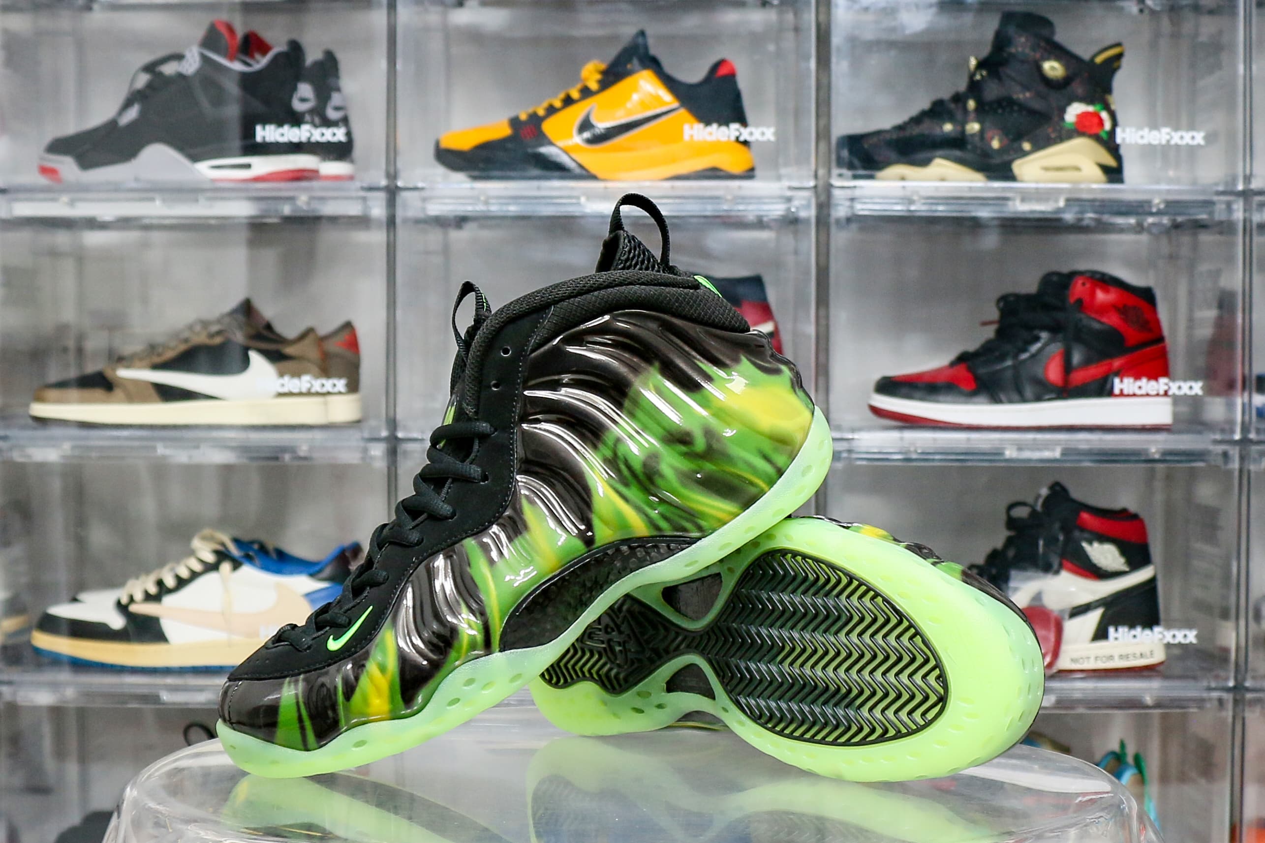 Nike Air Foamposite One Paranorman