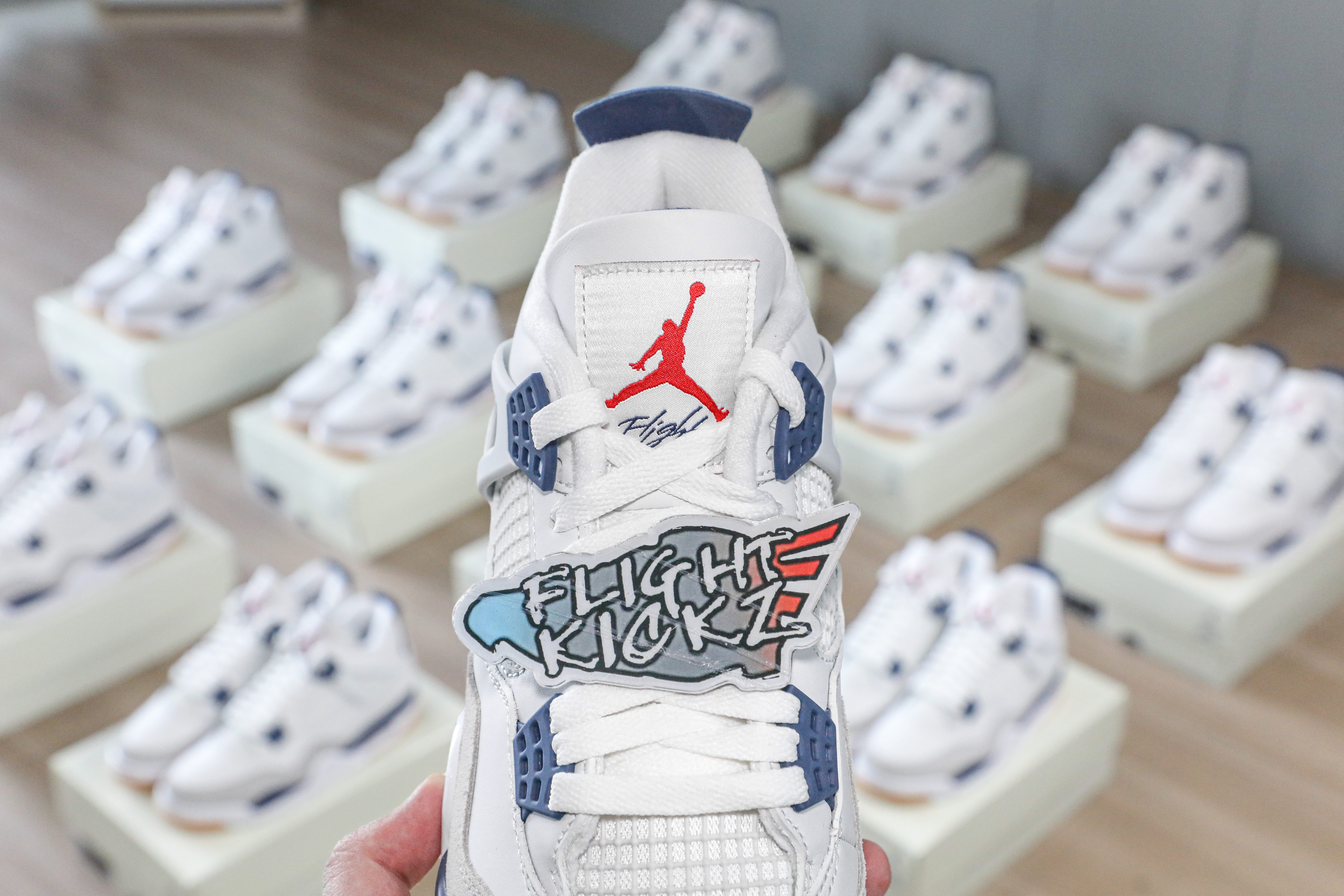 Nike SB x Air Jordan 4 “Navy Blue” 2025 (LN5 A1 Batch)