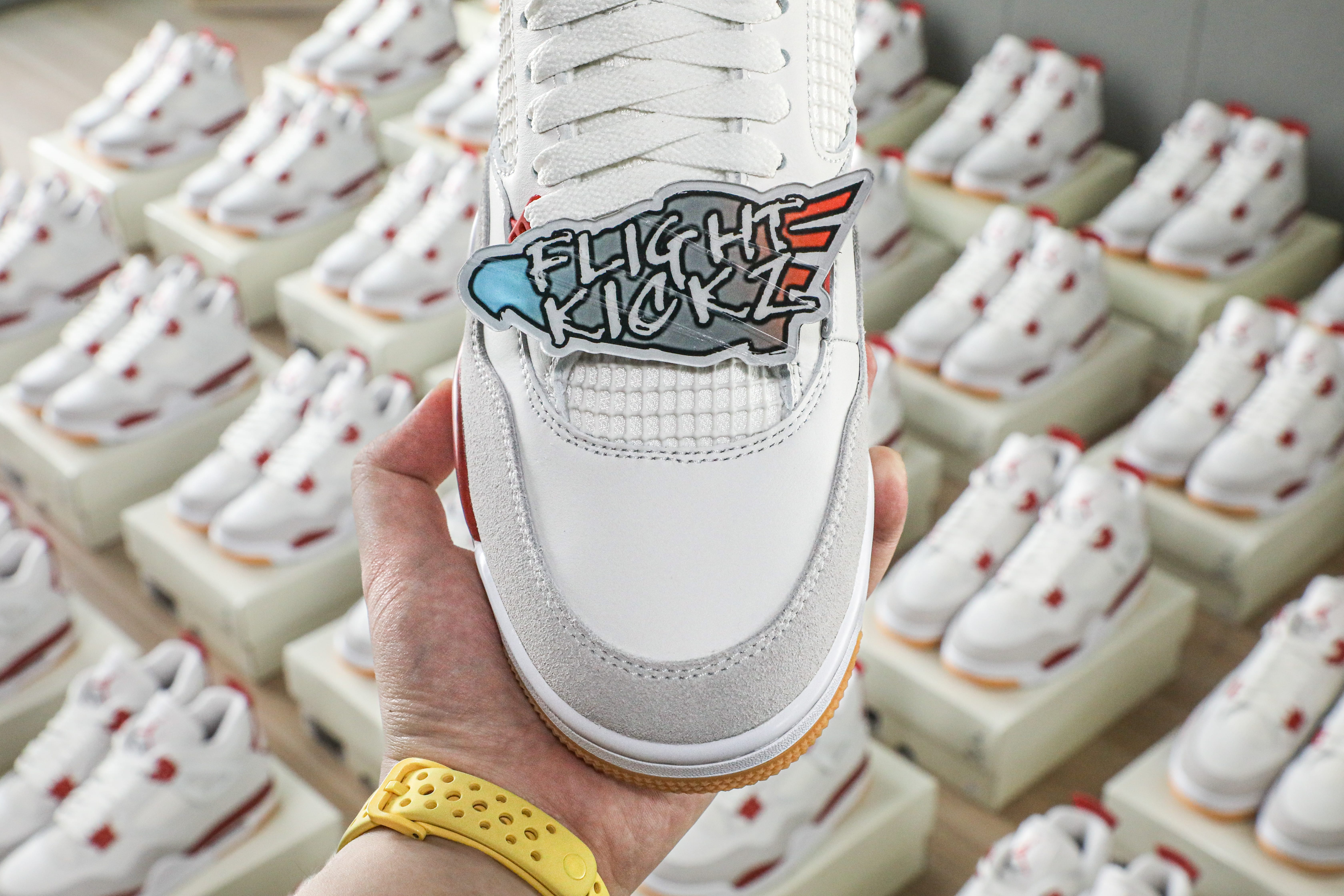 Nike SB x Air Jordan 4 Varsity Red is a Family & Friends (LN5 A1 Batch)