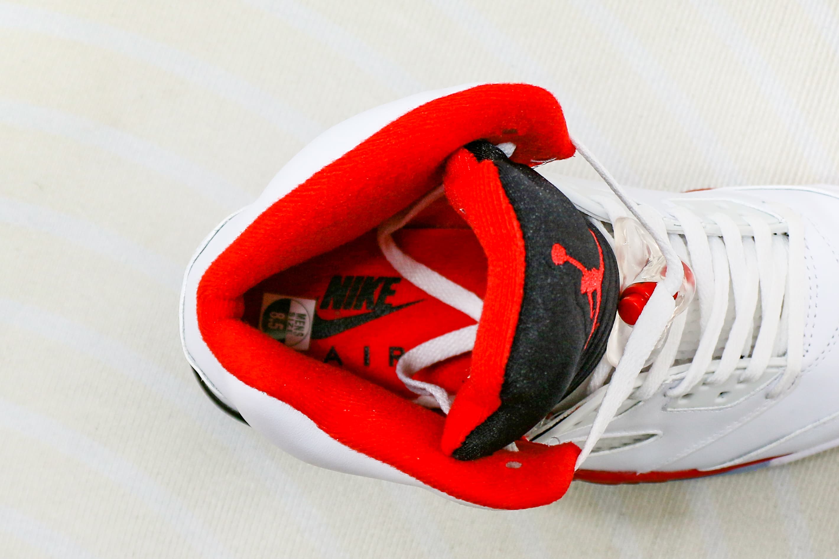 Air Jordan 5 Fire Red Black Tongue 2025 (Ln5 A1)