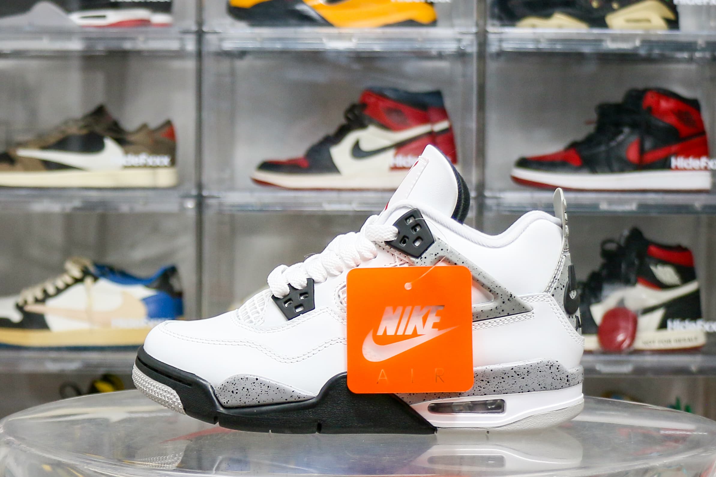 Air Jordan 4 Retro OG ‘White Cement’ 2025 (Ln5 A1)