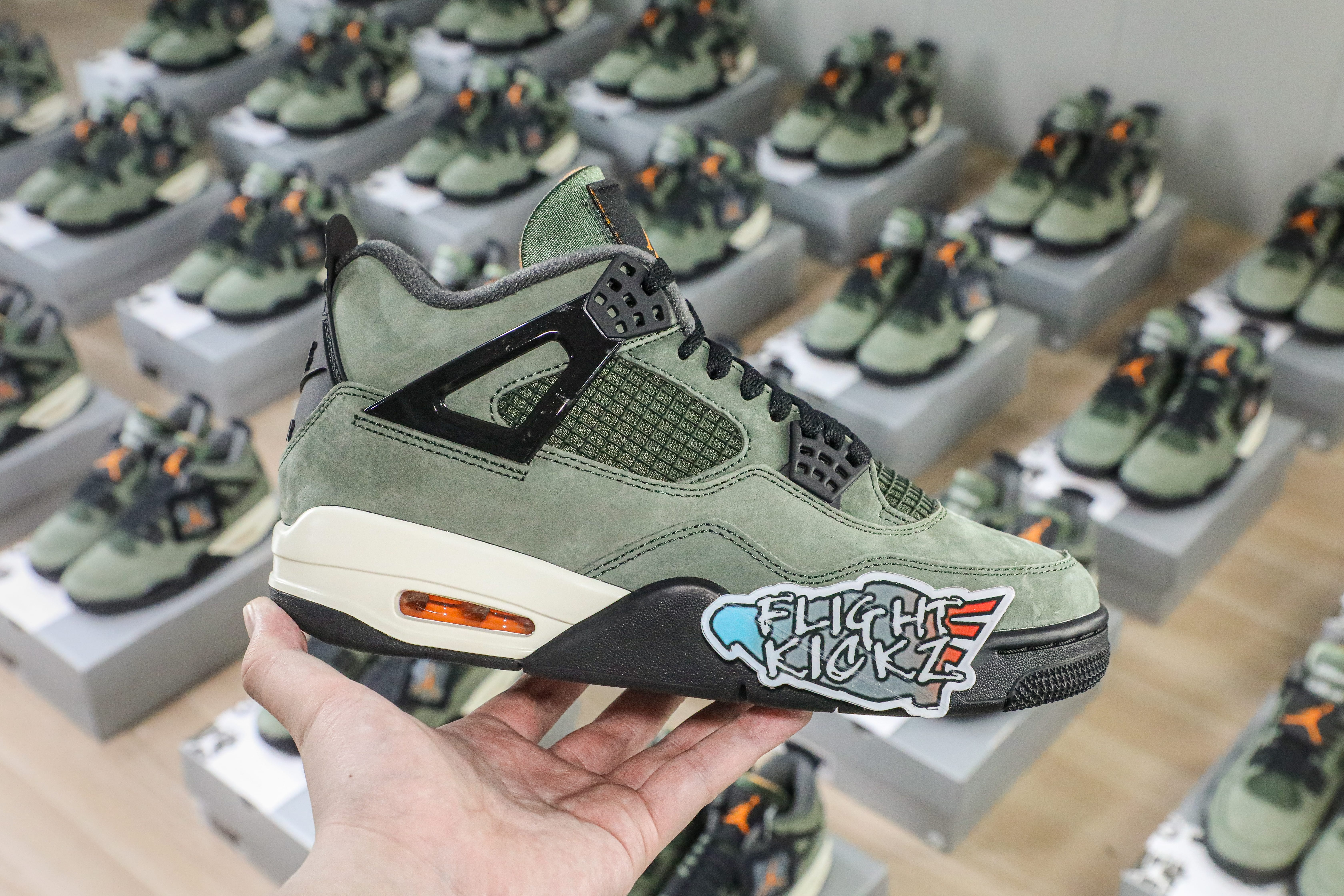 Jordan 4 Retro OG SP Undefeated 2025 (LN5 A1 Batch)