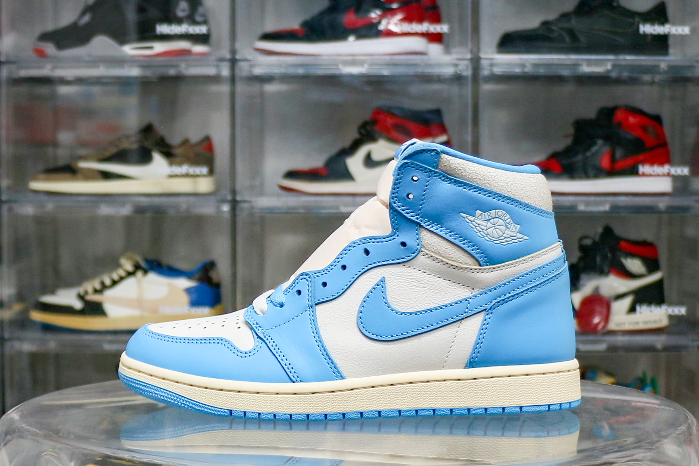 Jordan 1 Retro High OG UNC Reimagined 2025（Ln5 A1）