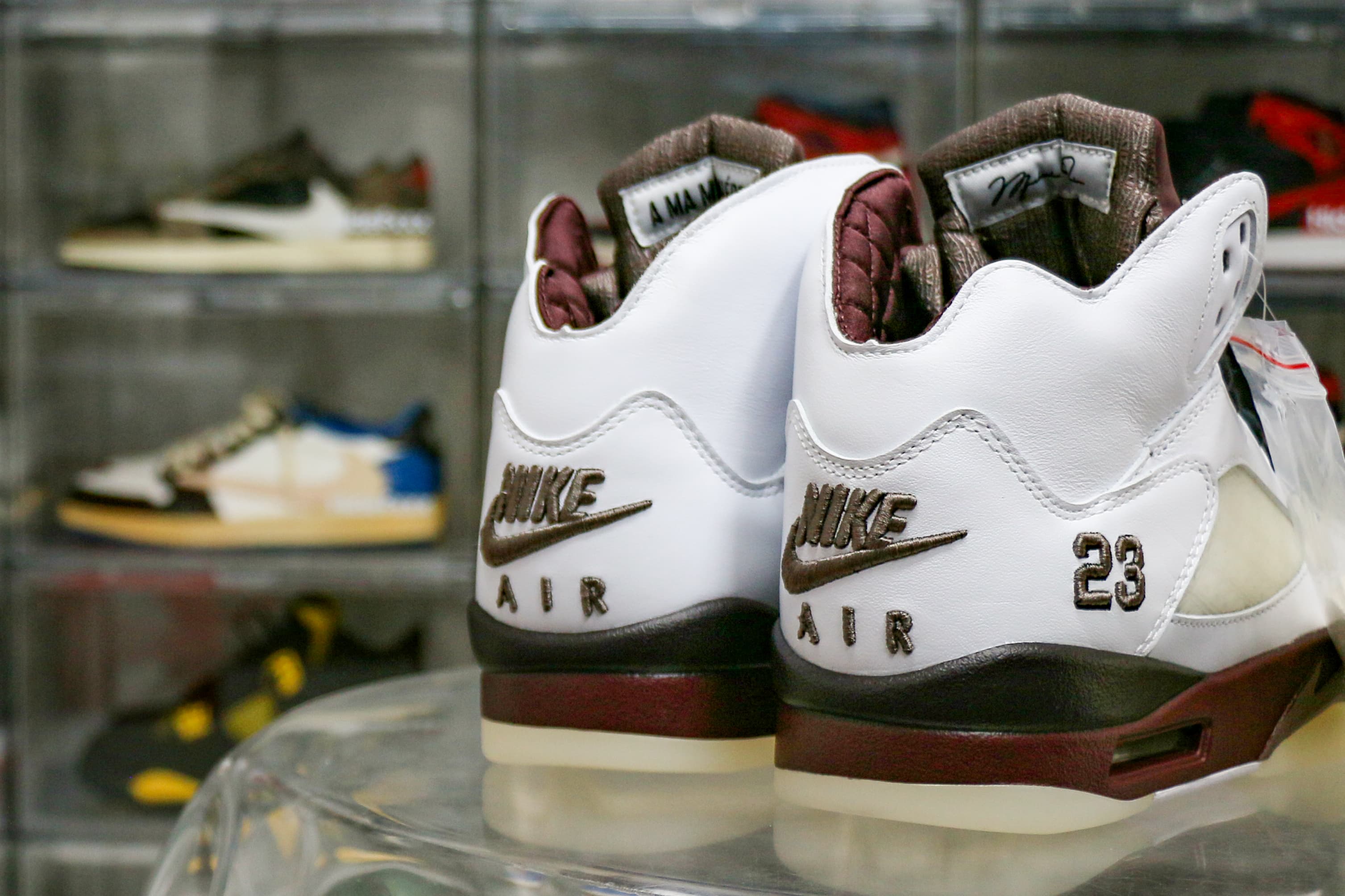 A Ma Maniere X Jordan 5 Retro OG Violet Ore