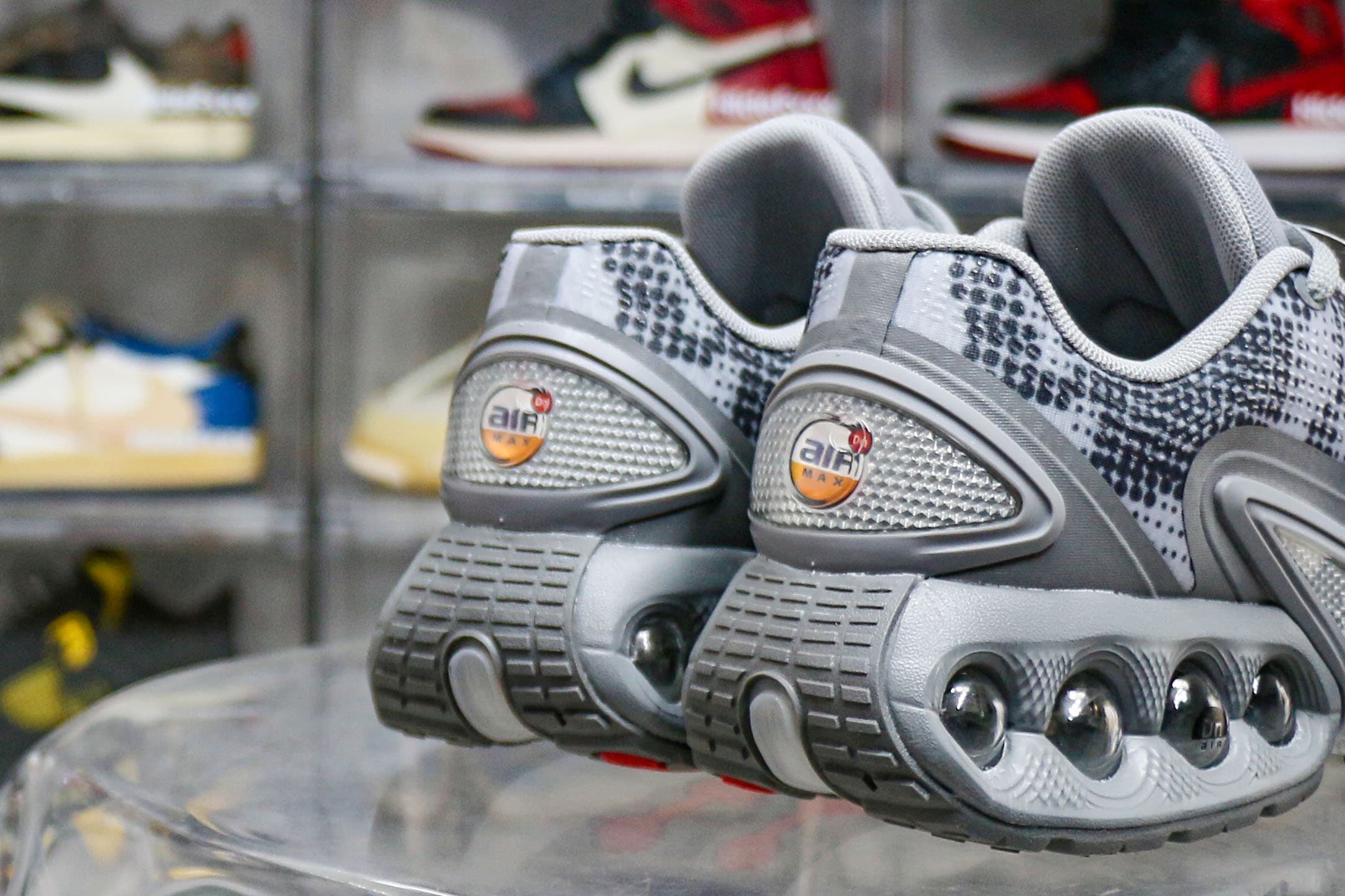 Nike Air Max Dn Cool Grey Metallic Silver Iron Grey Photon Dust