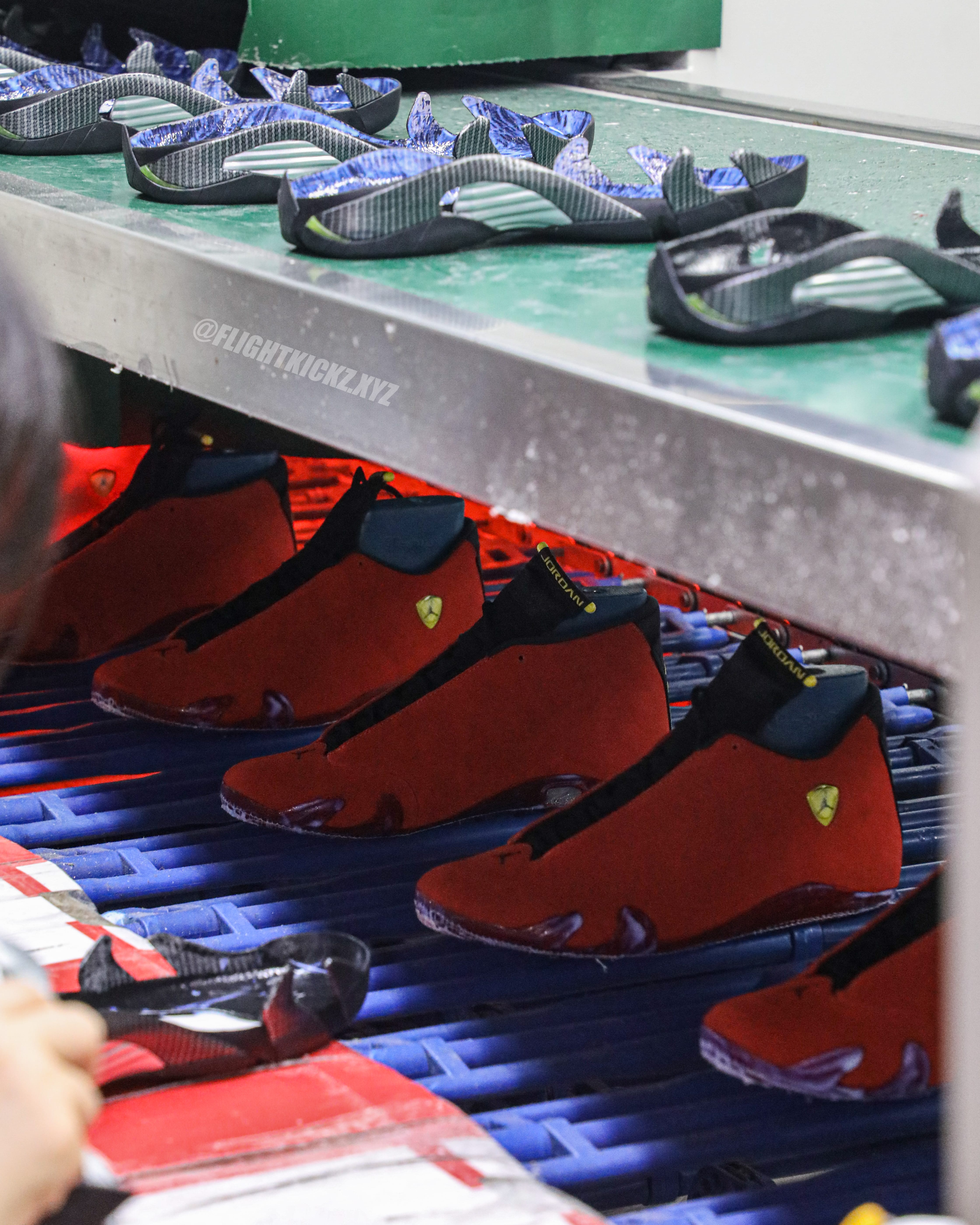 Air Jordan 14 Retro Ferrari 2025 (Ln5 A1)