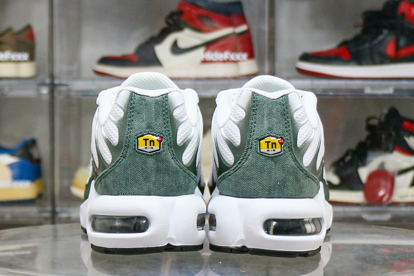 Nike Air Max Plus Premium ‘White/Vintage Green’