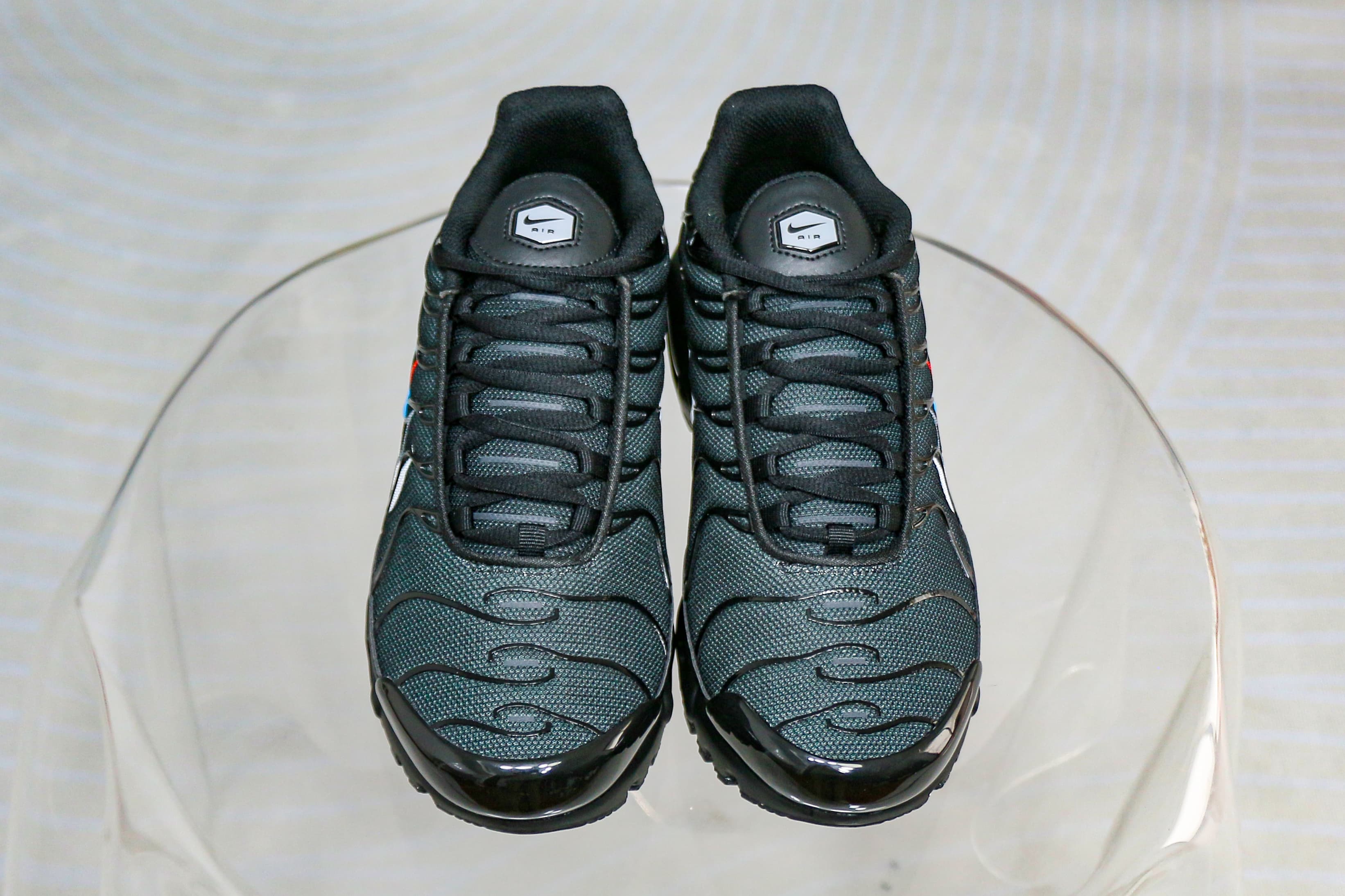 Nike Air Max Plus Multi Swoosh Black Crimson