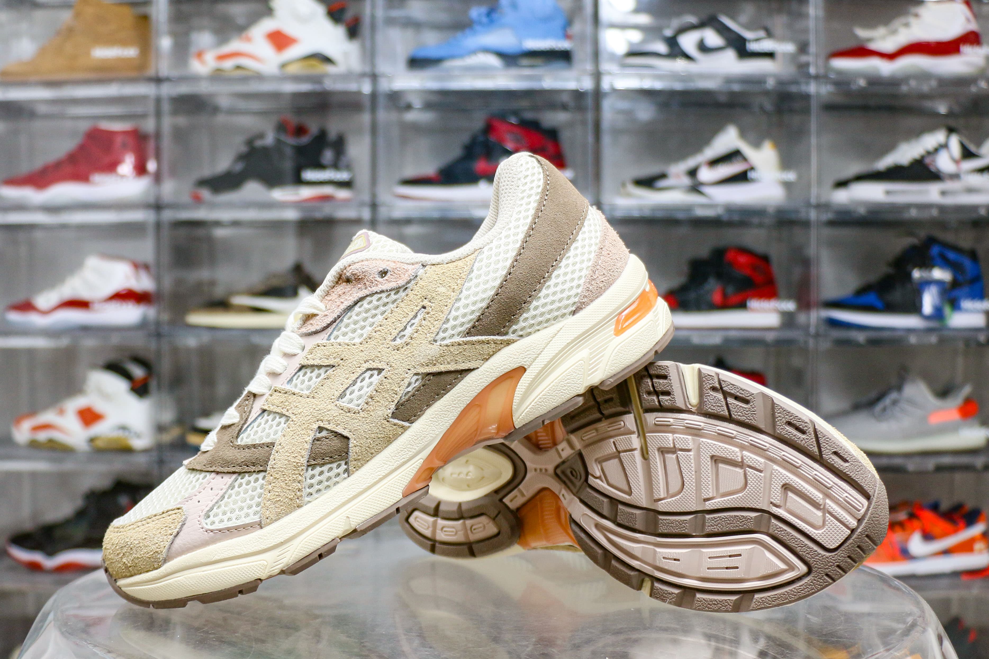 Asics Gel-1130 Birch Sand Peach