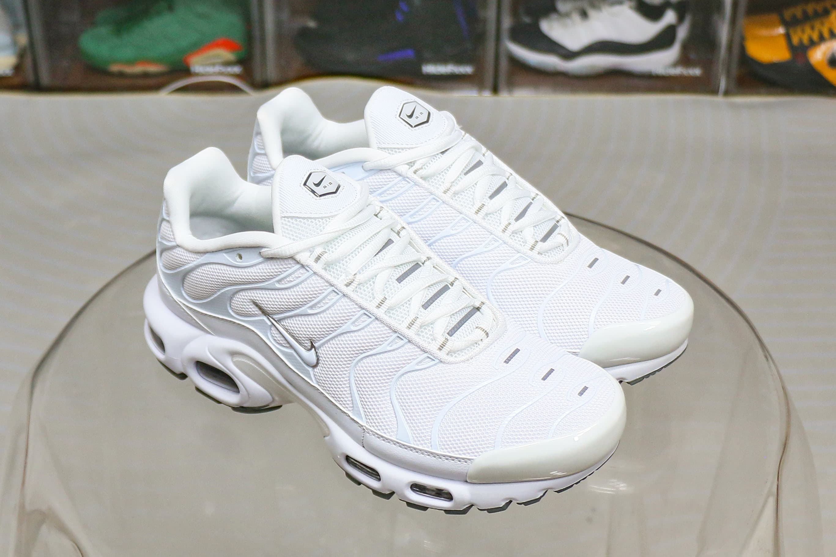 Air Max Plus White